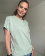 Kojicí tričko se zipem Kira, oversized – světle olivové
