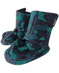 Zimní capáčky (botičky) pro miminka ze softshellu zateplené fleecem, zelený maskáč