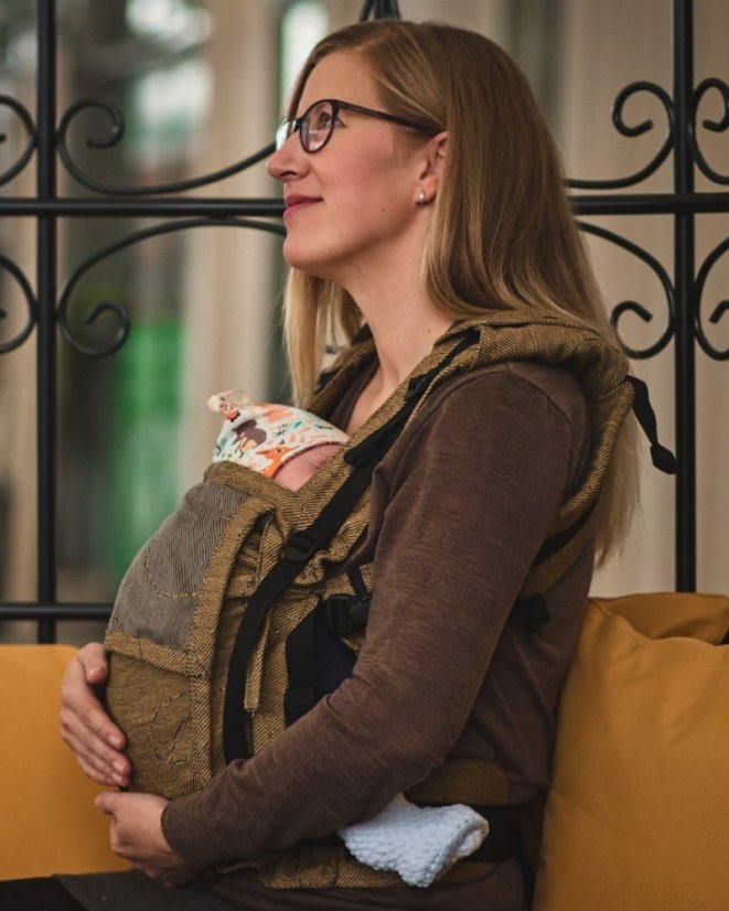Ergonomische Babytrage für Neugeborene, Senffarbe