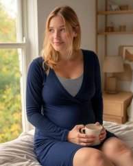 Kojicí noční košile Eva, dlouhý rukáv, tmavě modrá