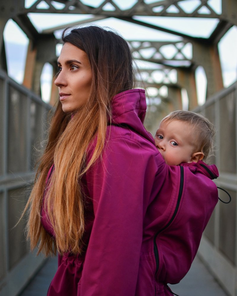 Wearing jackets on the front and back - Colour - grey highlights