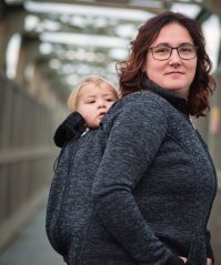 Babywearing sweater Lisa, black