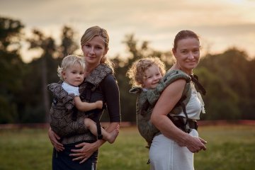 Jak vybrat nosítko na dítě aneb zdravé nošení dětí | Jožánek®