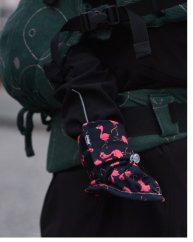 Zimní softshellové capáčky pro miminka – plameňáci