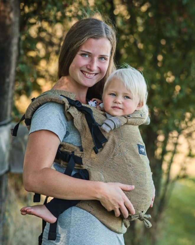 Ergonomische Babytrage für Toddler Dan, Senffarbe