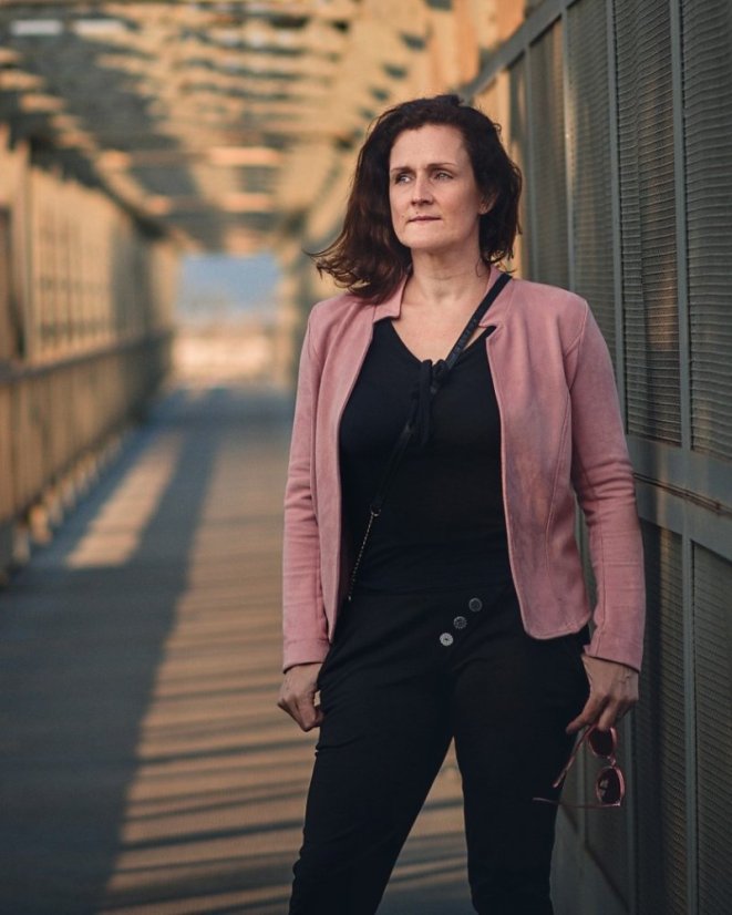 Dámské tepláky, teplákové kalhoty Karin, černé - Velikost: 36