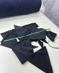 Zvyšky látok, PROSTRIEHY, svetrovina 0,5 kg čierna