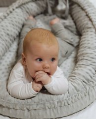 Baby nest for newborns – large MINKY design from birth, grey